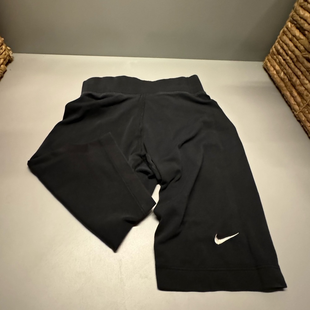 nike biker shorts